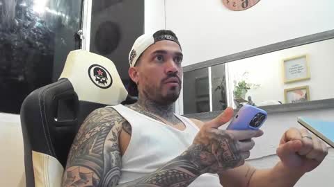 Snapshot of angellatino0 chatting on February 2025 07:34:01 AM angellatino0 online show from February 2025 07:34:01 AM