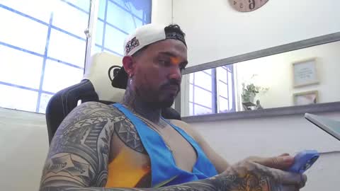 Snapshot of angellatino0 chatting on February 2025 09:38:02 PM angellatino0 online show from February 2025 09:38:02 PM