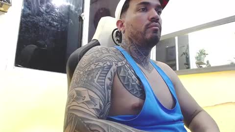 Snapshot of angellatino0 chatting on February 2025 06:53:02 AM angellatino0 online show from February 2025 06:53:02 AM