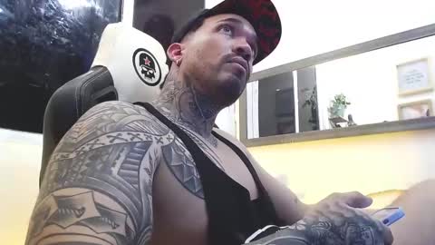 Snapshot of angellatino0 chatting on February 2025 05:53:02 AM angellatino0 online show from February 2025 05:53:02 AM