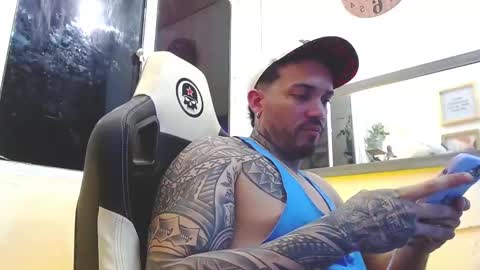 Snapshot of angellatino0 chatting on February 2025 06:55:01 AM angellatino0 online show from February 2025 06:55:01 AM