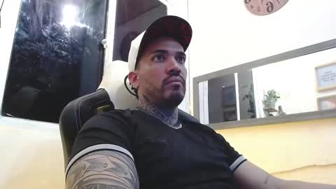 Snapshot of angellatino0 chatting on February 2025 03:56:02 AM angellatino0 online show from February 2025 03:56:02 AM