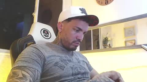 Snapshot of angellatino0 chatting on February 2025 03:02:01 AM angellatino0 online show from February 2025 03:02:01 AM