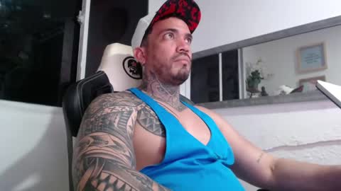 Snapshot of angellatino0 chatting on March 2025 05:43:02 AM angellatino0 online show from March 2025 05:43:02 AM