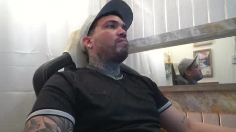 Snapshot of angellatino0 chatting on October 2025 05:52:01 AM angellatino0 online show from October 2025 05:52:01 AM