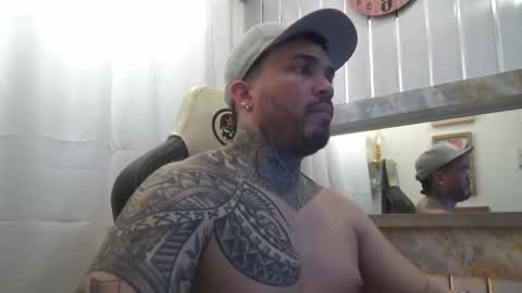 Snapshot of angellatino0 chatting on November 2025 03:27:01 AM angellatino0 online show from November 2025 03:27:01 AM