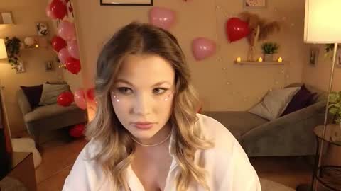 angelldreamss online show from February 2026 09:21:01 PM