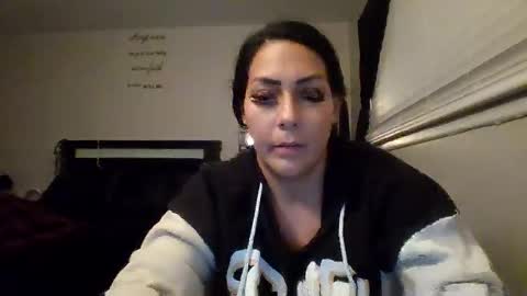 Angel Marie online show from November 2025 03:01:02 AM