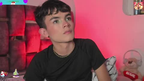 Angelo I work from home this is my room  online show from December 2024 07:51:02 AM