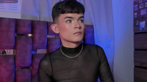 Angelo I work from home this is my room  online show from February 2025 06:11:02 AM