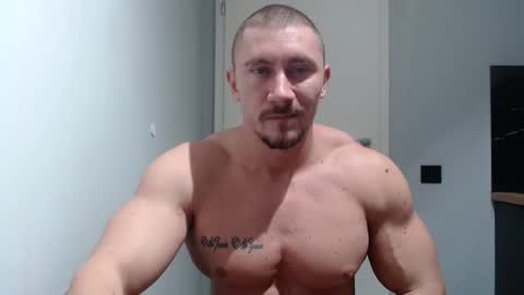  ------- SEX SHOW WITH GUYS AND GIRLS  MUSCLE SHOW online show from December 2024 04:31:01 PM