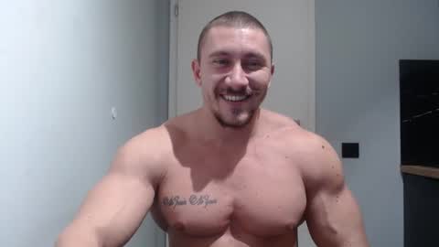  ------- SEX SHOW WITH GUYS AND GIRLS  MUSCLE SHOW online show from December 2024 11:54:01 PM
