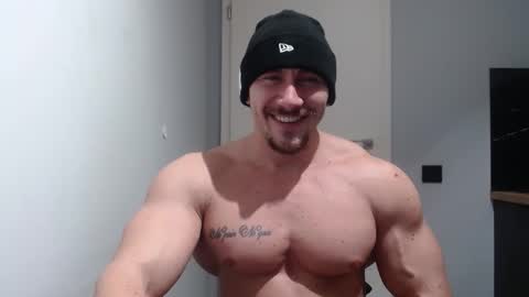  ------- SEX SHOW WITH GUYS AND GIRLS  MUSCLE SHOW online show from January 2025 10:24:01 PM