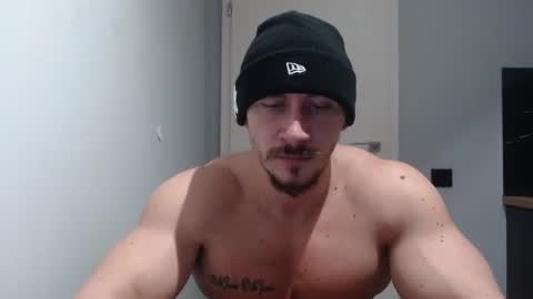  ------- SEX SHOW WITH GUYS AND GIRLS  MUSCLE SHOW online show from January 2025 07:10:01 PM