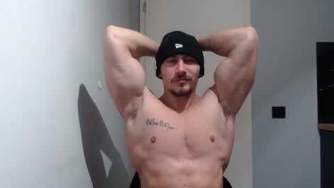  ------- SEX SHOW WITH GUYS AND GIRLS  MUSCLE SHOW online show from February 2025 07:02:02 PM