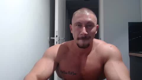  ------- SEX SHOW WITH GUYS AND GIRLS  MUSCLE SHOW online show from September 2025 03:55:02 PM
