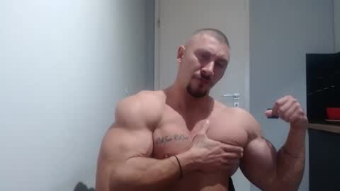  ------- SEX SHOW WITH GUYS AND GIRLS  MUSCLE SHOW online show from October 2025 10:12:02 AM