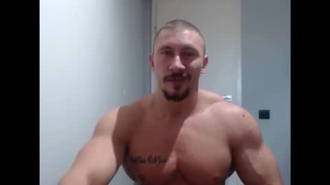  ------- SEX SHOW WITH GUYS AND GIRLS  MUSCLE SHOW online show from October 2025 01:23:01 PM