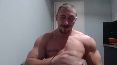  ------- SEX SHOW WITH GUYS AND GIRLS  MUSCLE SHOW online show from November 2025 06:12:01 PM
