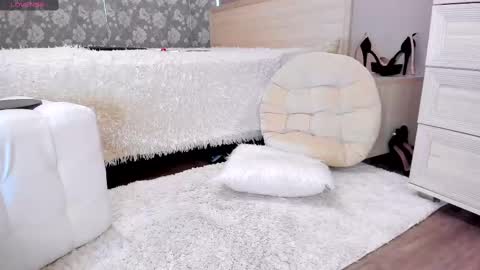 Michelle online show from March 2025 04:51:02 AM