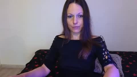 Giulia online show from May 2026 12:34:02 PM