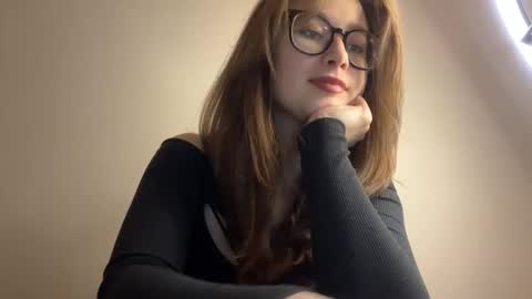 Snapshot of angelwhisper56 chatting on November 2025 03:47:01 PM Lisa online show from November 2025 03:47:01 PM