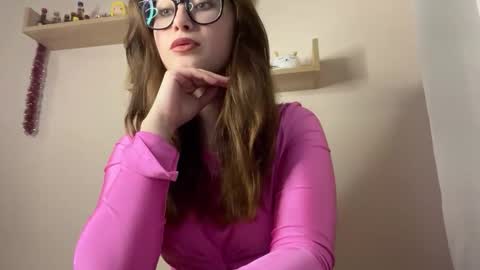 Snapshot of angelwhisper56 chatting on February 2026 03:05:02 PM Lisa online show from February 2026 03:05:02 PM