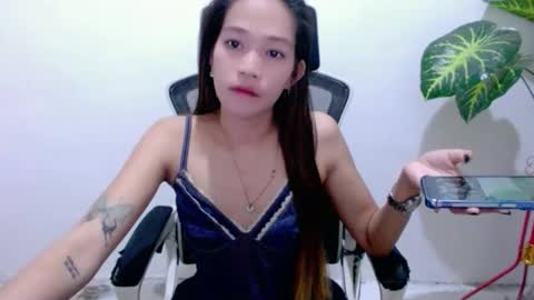 angelyn_slim online show from March 2026 06:57:01 PM