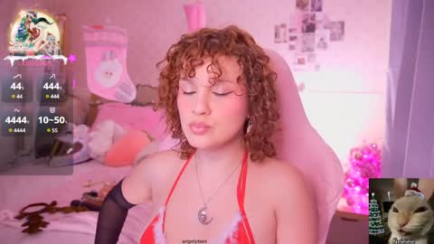 Snapshot of angelytaxx chatting on December 2024 09:24:01 AM Angel online show from December 2024 09:24:01 AM