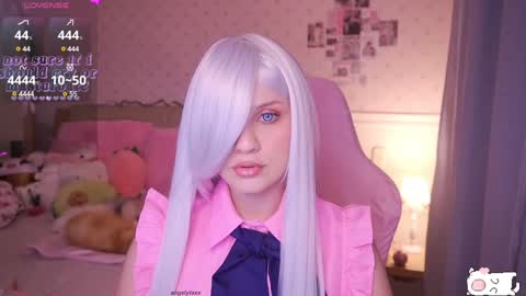 Snapshot of angelytaxx chatting on January 2025 07:53:01 AM Angel online show from January 2025 07:53:01 AM