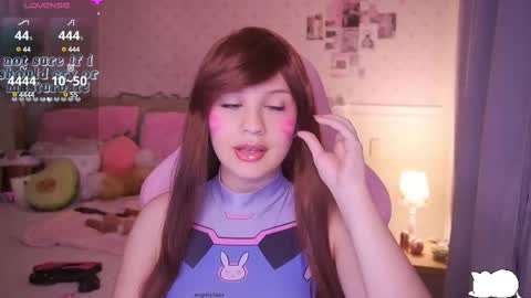 Snapshot of angelytaxx chatting on February 2025 10:42:02 AM Angel online show from February 2025 10:42:02 AM