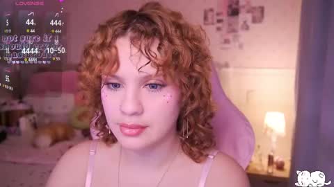 Snapshot of angelytaxx chatting on February 2025 08:21:01 AM Angel online show from February 2025 08:21:01 AM