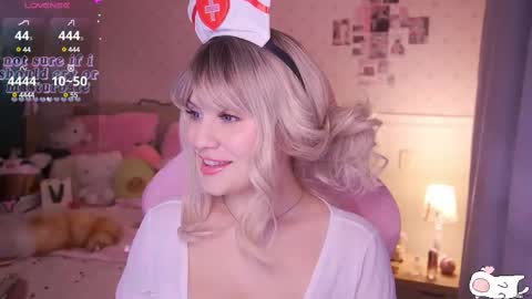 Snapshot of angelytaxx chatting on March 2025 05:49:02 AM Angel online show from March 2025 05:49:02 AM