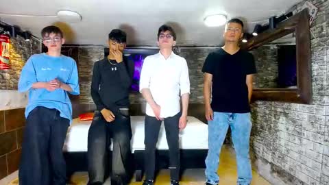 anghelytos online show from October 2025 03:05:02 AM