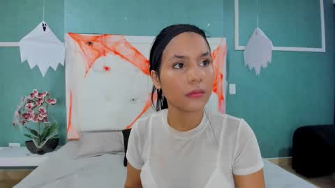 Snapshot of ania_gomez chatting on November 2025 09:17:02 PM Ania online show from November 2025 09:17:02 PM