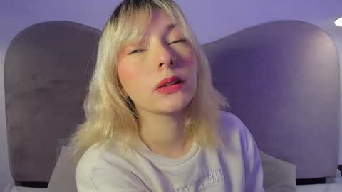 Snapshot of ania_mml chatting on January 2025 08:24:01 PM Ania online show from January 2025 08:24:01 PM