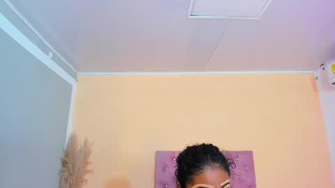 Snapshot of aniie_bby_4u chatting on December 2025 01:54:01 AM Any online show from December 2025 01:54:01 AM