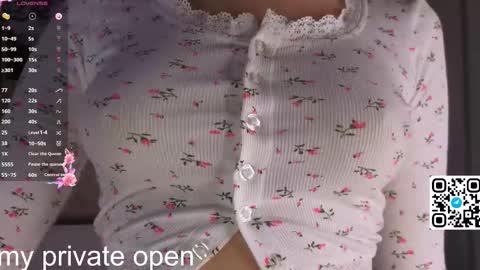 Snapshot of anika_heir chatting on November 2025 03:19:02 PM Alice online show from November 2025 03:19:02 PM