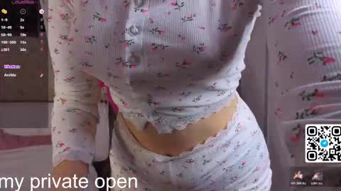 Snapshot of anika_heir chatting on November 2025 02:06:01 PM Alice online show from November 2025 02:06:01 PM