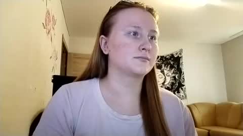 Snapshot of anika_lipps chatting on July 2026 04:33:01 PM Anika online show from July 2026 04:33:01 PM