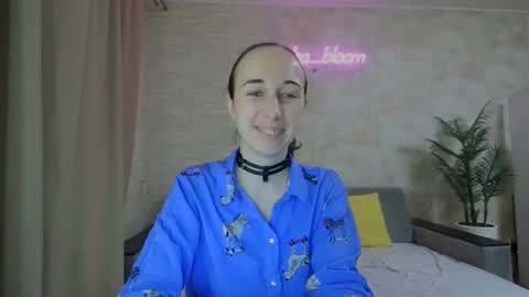 Snapshot of anikabloom chatting on January 2025 01:18:02 AM anikabloom online show from January 2025 01:18:02 AM