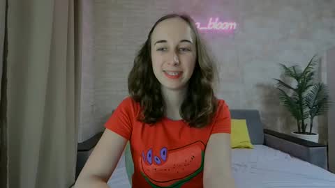 Snapshot of anikabloom chatting on January 2025 05:58:01 AM anikabloom online show from January 2025 05:58:01 AM