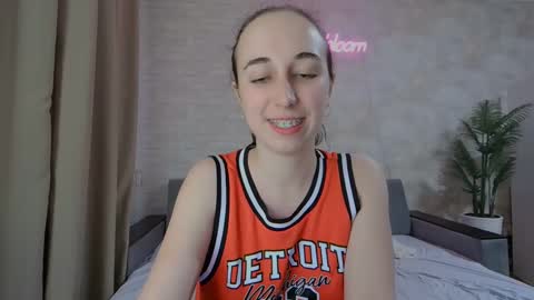 Snapshot of anikabloom chatting on February 2025 07:56:01 AM anikabloom online show from February 2025 07:56:01 AM