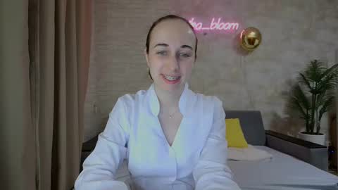 Snapshot of anikabloom chatting on February 2025 11:09:02 PM anikabloom online show from February 2025 11:09:02 PM