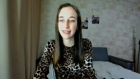 anikabloom online show from May 2026 06:13:01 PM