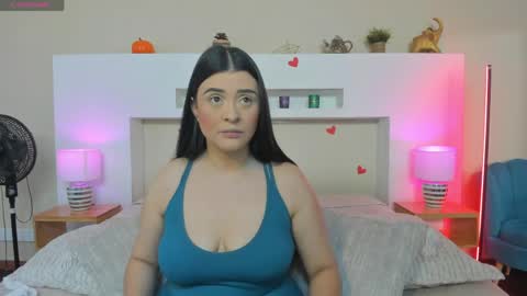 Snapshot of anikaromanof chatting on May 2026 11:37:01 AM Anika Romano online show from May 2026 11:37:01 AM