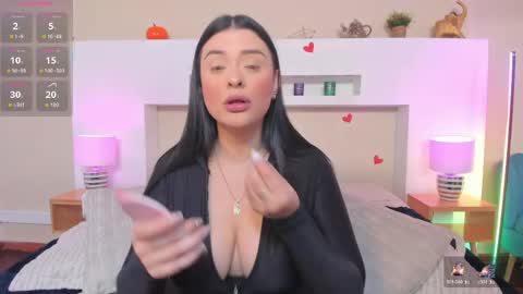 Snapshot of anikaromanof chatting on May 2026 11:51:02 AM Anika Romano online show from May 2026 11:51:02 AM