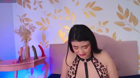 Lauren Anika online show from February 2025 03:16:01 PM