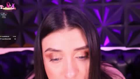 Lauren Anika online show from November 2025 09:52:01 AM