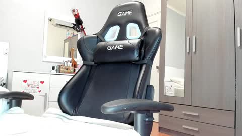 Snapshot of anisialuna_ chatting on December 2024 09:56:01 AM Luna online show from December 2024 09:56:01 AM